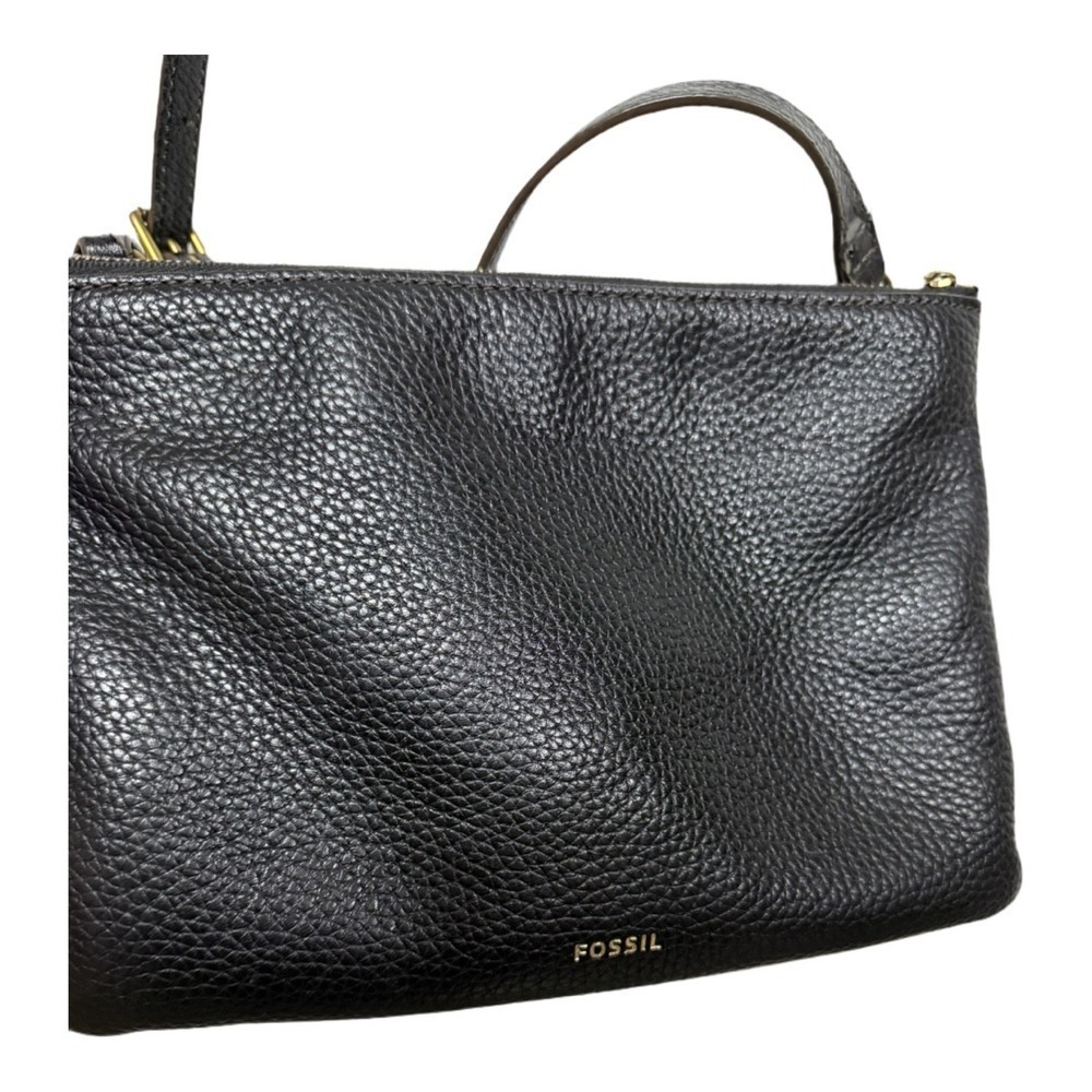 Fossil Black Pebbled Leather Crossbody Shoulder Bag Purse Black Gold Zip - Picture 1 of 6